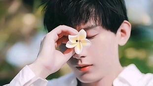 成毅恋情最新爆料图片高清,高清图片揭秘甜蜜瞬间  第2张